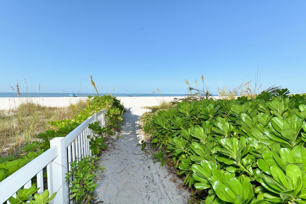 Anna Maria Island Runaway Tropical Dream-One Minute Walk To The Beach-Heated Pool Bradenton Beach Εξωτερικό φωτογραφία
